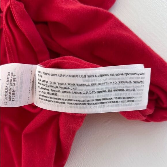 Hollister Women's Red Wrap Baby Tee Cropped Cotton Top Size Small - Picture 4 of 6